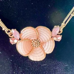 Napier Flower Necklace Peach Colored Flower Adjustable Double Gold Tone Chain